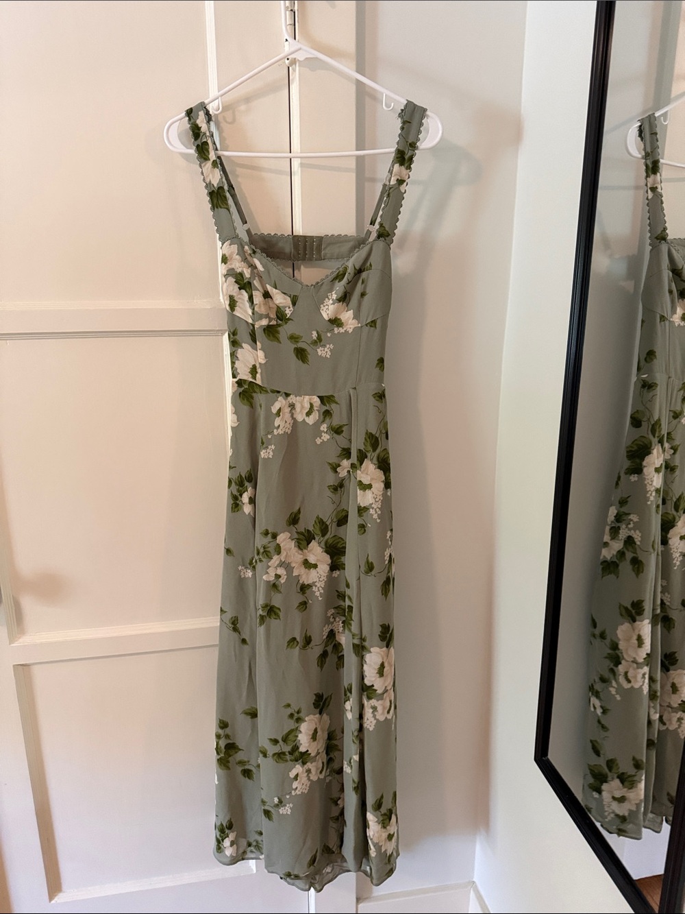 Reformation Sage Green Floral Midi Dress with White Blossoms - Picture 1 of 4